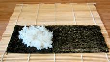Preperation of temaki (step 1) Preperation of temaki (step 1)